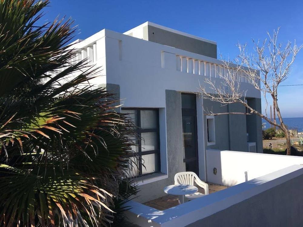 Anissaras Beach Appartement Hersonissos  Exterior photo